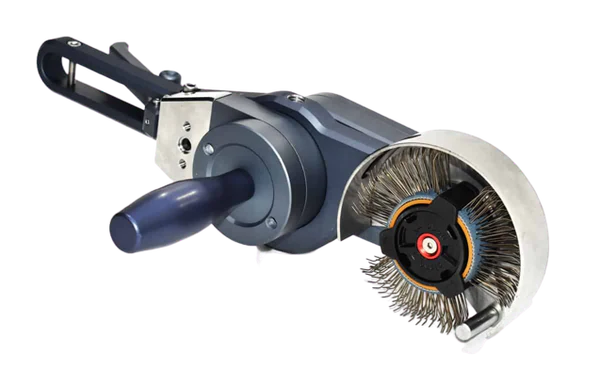 Bristle Blaster Subsea MONTI Cleantech Aquahidráulico 3 kW 250 bar – 20 l/min. Incl. kit de mantenimiento